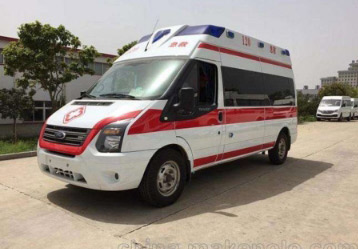 枞阳县救护车租赁